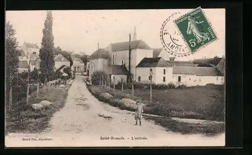 AK Saint-Branchs, L`arrivée