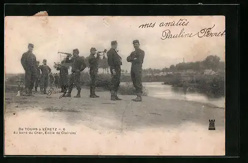 AK De Tours à Véretz, Au bord du Cher
