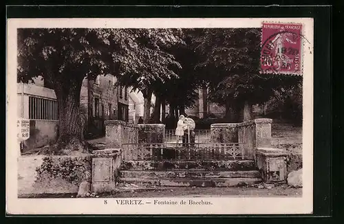 AK Veretz, Fontaine de Bacchus