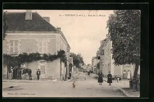 AK Yzeures, Rue de la Mairie