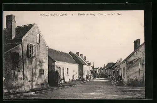 AK Dolus, Entrée du bourg