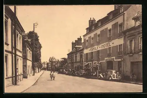 AK Langeais, Fimily-Hôtel et rue de Tours