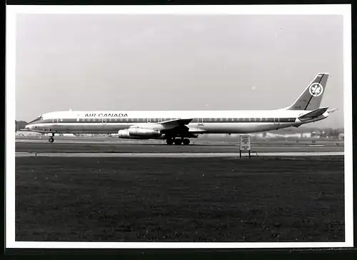 Fotografie Flugzeug - Passagierflugzeug Douglas DC-8 der Air Canada Fluggesellschaft