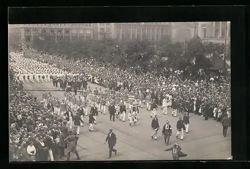 AK Leipzig, 1. Deutsches Arbeiter-Turn und Sportfest 1922, Festumzug