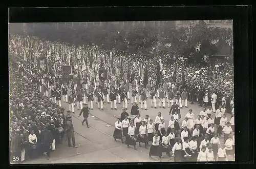 AK Leipzig, 1. Deutsches Arbeiter-Turn und Sportfest 1922, Festumzug