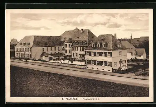 AK Opladen, Blick auf das Realgymnasium