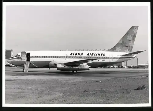 Fotografie Flugzeug - Passagierflugzeug Boeing 737 der Aloha Airlines