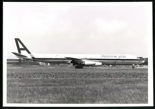 Fotografie Flugzeug - Passagierflugzeug Douglas DC-8 der Arrow Air