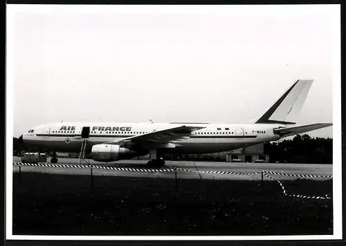 Fotografie Flugzeug - Passagierflugzeug Airbus A300 der Air France