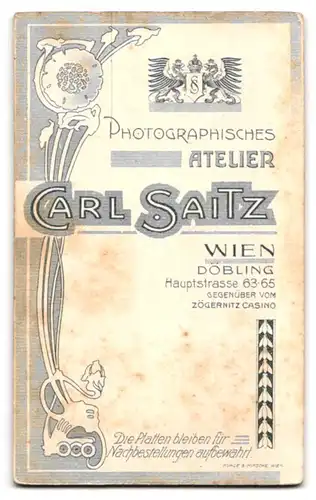 Fotografie Carl Saitz, Wien-Döbling, Hauptstr. 63-65, Junger Herr im Anzug mit Krawatte