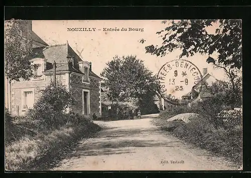AK Nouzilly, Entrée du Bourg