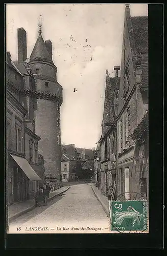 AK Langeais, La Rue Anne-de-Bretagne