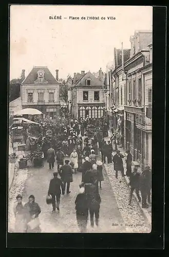 AK Bléré, Place de l`Hôtel de Ville