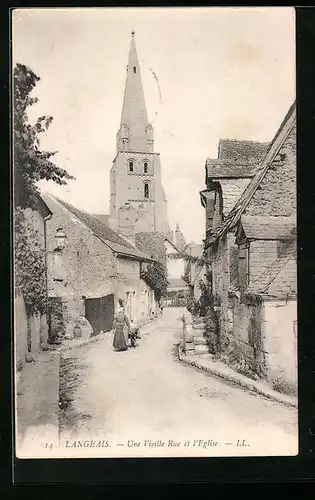 AK Langeais, Une Vieille Rue et l`Eglise