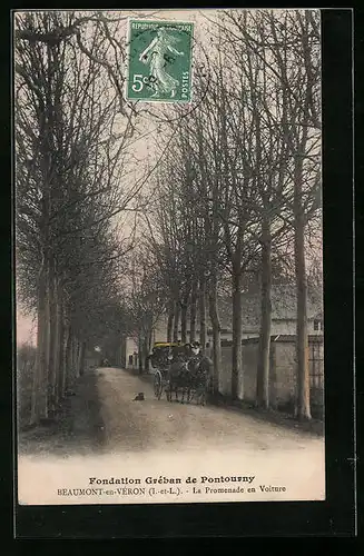 AK Beaumont-en-Véron, La Promenade en Voiture
