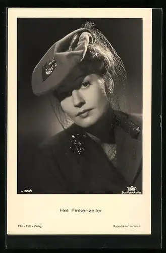 AK Schauspielerin Heli Finkenzeller mit auffälligem Hut