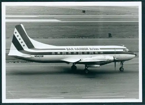 Fotografie Flugzeug Niederdecker Passagierflugzeug der BAR Harbour Airlines