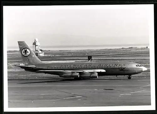 Fotografie Flugzeug Boieng 707 Astrojet, Passagierflugzeug der American Airlines