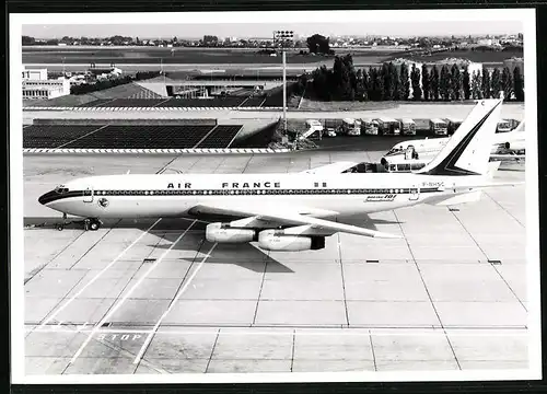 Fotografie Flugzeug Boeing 707, Passagierflugzeug der Air France, Kennung F-BHSC
