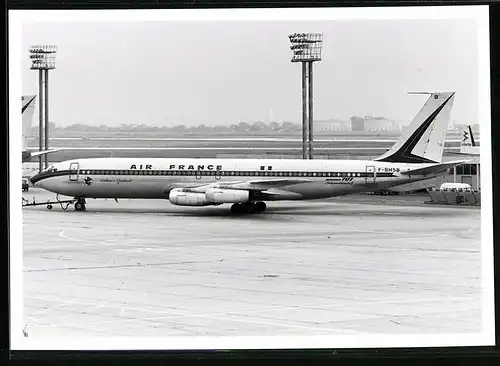 Fotografie Flugzeug Boeing 707, Passagierflugzeug der Air France, Kennung F-BHSB