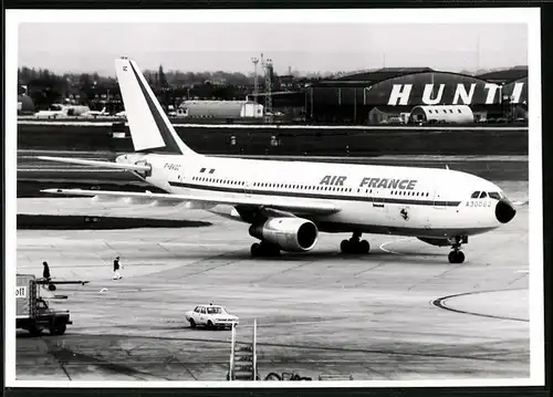 Fotografie Flugzeug Airbus A320, Passagierflugzeug der Air France, Kennung F-BVGC