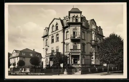 AK Bad Nauheim, Hotel -Pension Gutenbergheim an Strassenecke