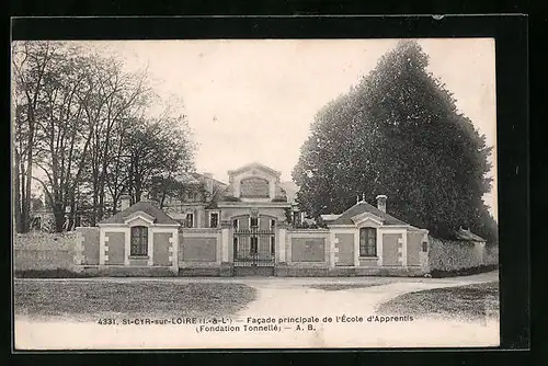 AK St-Cyr-sur-Loire, Facade principale de l`Ecole d`Apprentis