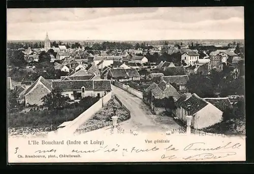AK L`Ile Bouchard, Vue generale