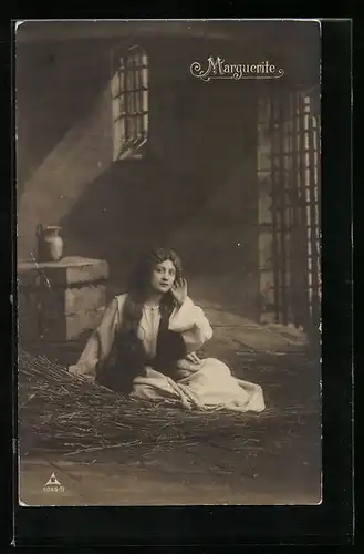 AK Gretchen aus Goethes Faust im Kerker, Marguerite