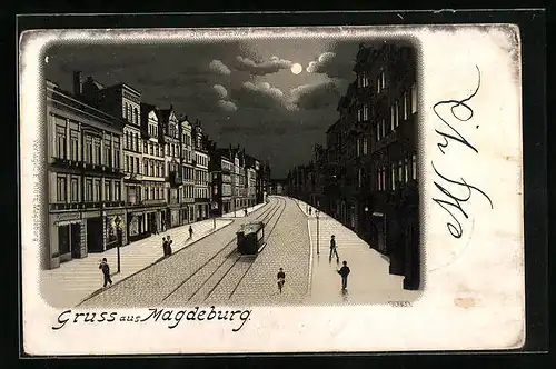 Lithographie Magdeburg, Strassenpartie mit Geschäften und Strassenbahn bei Mondschein
