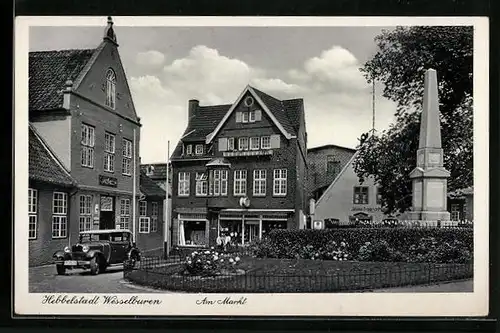 AK Wesselburen, Markt mit Denkmal und Sparkasse