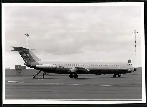 Fotografie Flugzeug BAC 1-11, Passagierflugzeug, Kennung G-BCCV