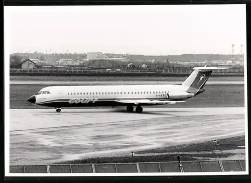 Fotografie Flugzeug BAC 1-11, Passagierflugzeug der Court Airline, Kennung G-AZEC