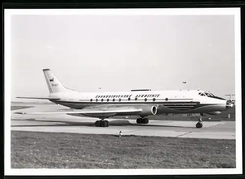 Fotografie Flugzeug Tupolew TU-124, Passagierflugzeug der Ceskoslovenske Aerolinie, Kennung OK-UEC