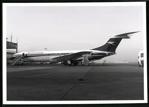 Fotografie Flugzeug Vickers VC10, Passagierflugzeug der British Airways, Kennung G-ASGK