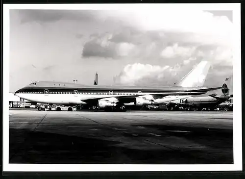 Fotografie Flugzeug Boeing 747 Jumbojet, Passagierflugzeug Aer Lingus, Kennung EI-ASJ