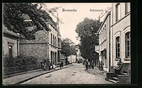 AK Bramsche, Brückenortstrasse mit Einwohnern