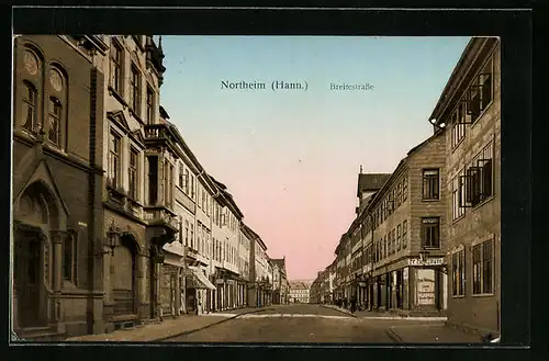 AK Northeim /Hann., Wohnhäuser in der Breitestrasse