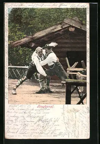 AK Ringkampf, zwei Männer in Trachten beim brüderlichen Wettstreit