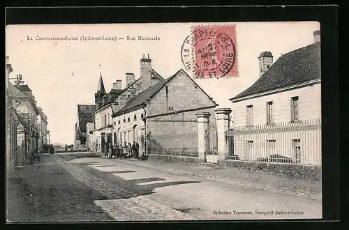 AK La Chapelle-sur-Loire, Rue Nationale