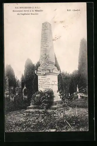 AK Ile Bouchard, Monument élevé à la Mémoire du Capitaine Gratien