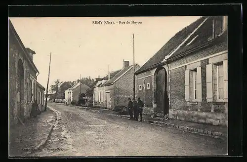 AK Remy, Rue de Noyon, Strassenpartie