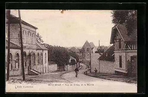 AK Betz, Rue de Crepy et la Mairie