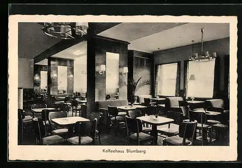 AK Jüterbog, Konditorei-Café Blumberg, Am Markt, Innenansicht