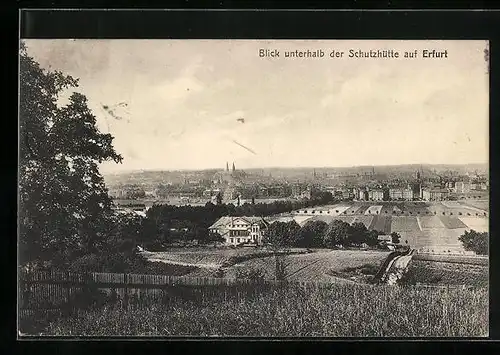 AK Erfurt, Blick unterhalb der Schutzhütte auf den Ort