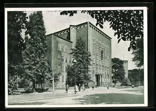 AK Chemnitz, vor der Industrie-Schule