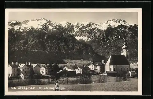 AK Grossgmain, Ortspartie mit Kirche und Lattengebirge