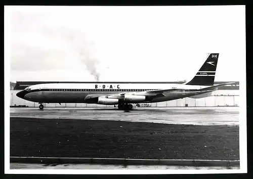 Fotografie Flugzeug Boeing 707, Passagierflugzeug BOAC, Kennung G-APFL