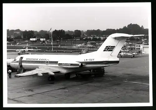 Fotografie Flugzeug Fokker Fellowship, Passagierflugzeug Braathens Safe, Kennung LN-SUY