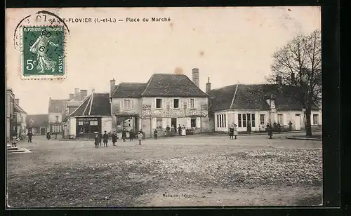 AK Saint-Flovier, Place du Marché